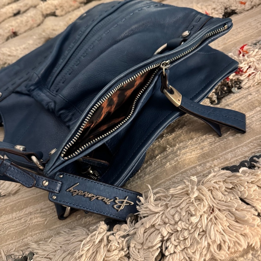 B. Makowsky Blue Leather Purse - Picture 3 of 14